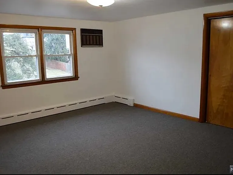368 Milburn Ave #2 — Photo 5