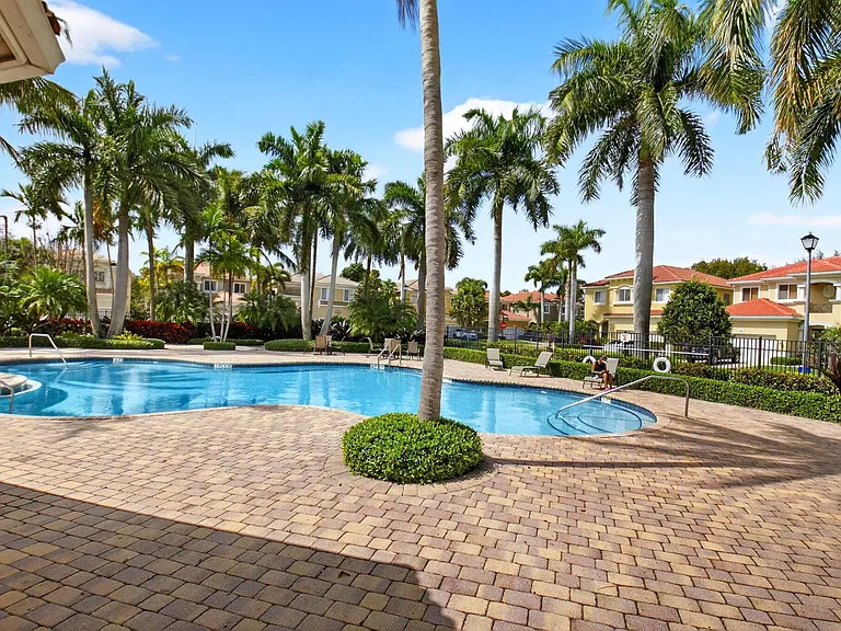 4210 Key Lime Blvd — Photo 59