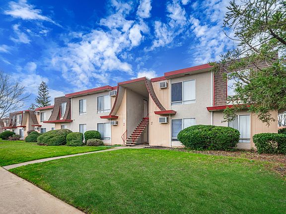 3rd image of 3060 Laurelhurst Dr #92738d278