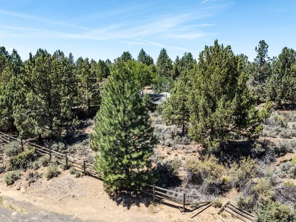 20874 Greenmont Dr, Bend, OR 97702