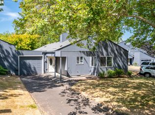17626 NW Rolling Hill Ln, Beaverton, OR 97006