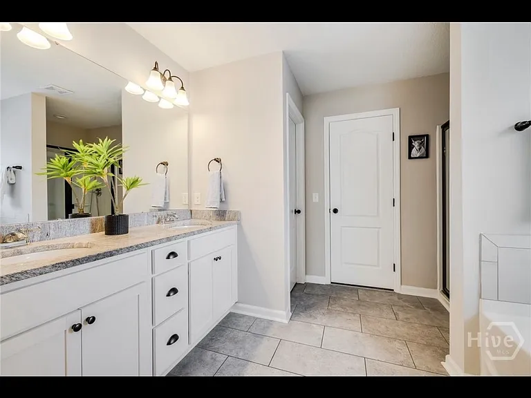 152 Sams Dr — Photo 29