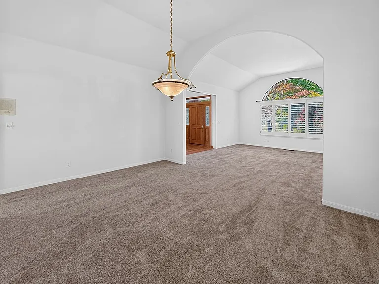 507 Woodfern Ct — Photo 8