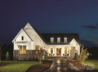 142 Elkton Ct, Mill Spring, NC 28756