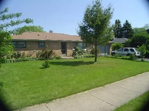 324 E Le Moyne Ave photo 1