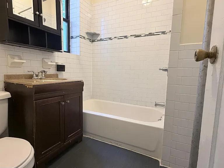 343 Fairmount Ave #23E — Photo 8