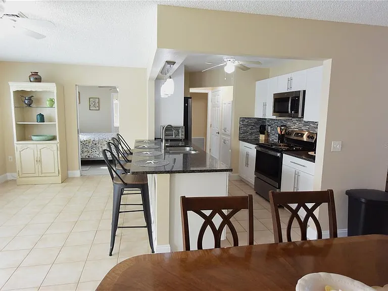 170 Argus Rd — Photo 7