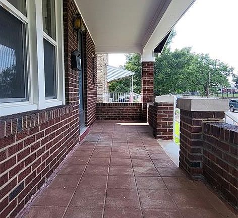 4th image of 6568 Smiley Ave