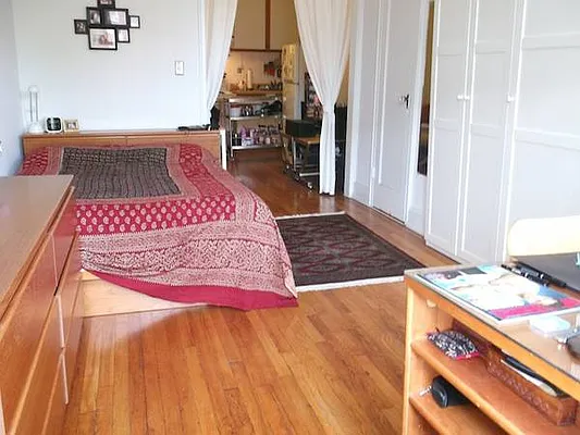 Rented by Maz Group NY | media 28