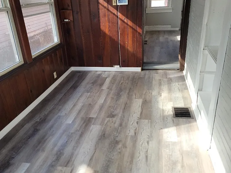 1709 Edison Ave — Photo 13
