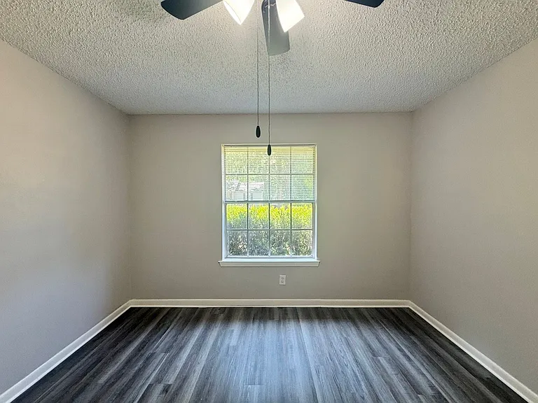 12402 Gentry Triplex — Photo 6