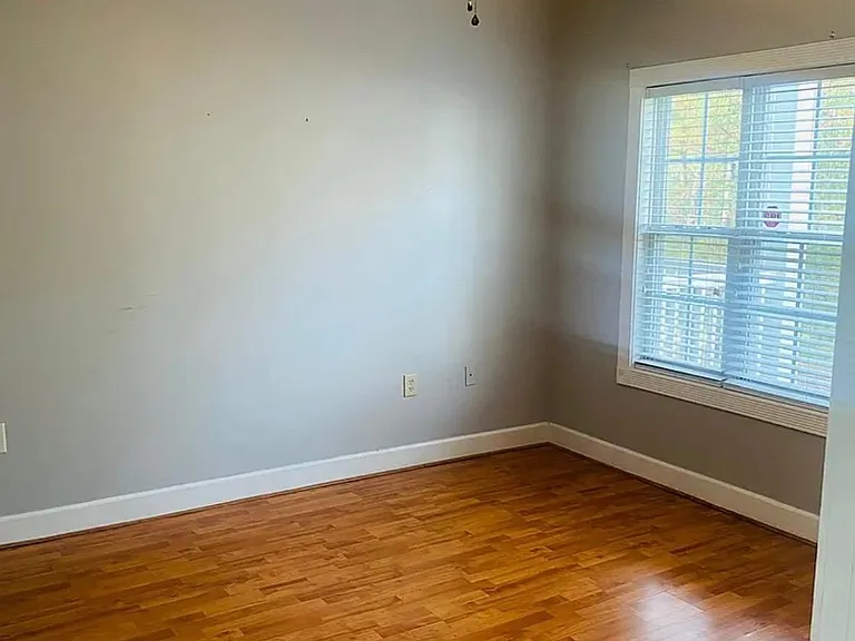 9169 Meadow Vista Rd — Photo 3
