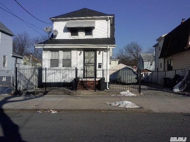 1st image of 11433 167th St