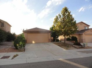 9605 Cerro Largo Pl NW, Albuquerque, NM 87114