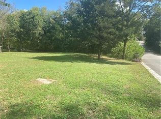 204 Kennedy St, Lockhart, TX 78644