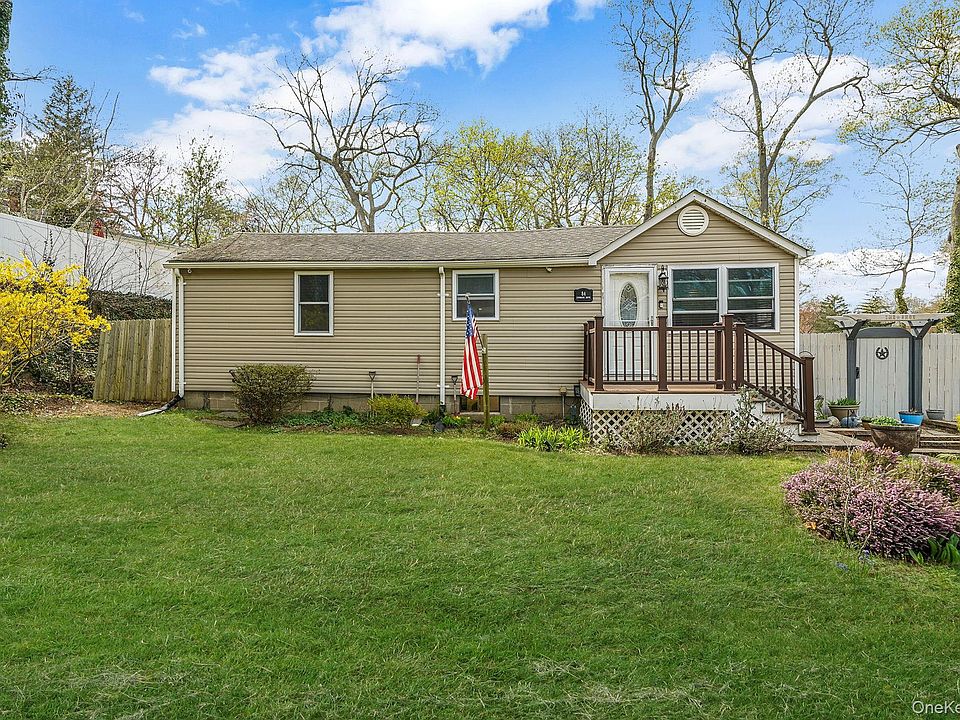 1st image of 84 Lynbrook Drive