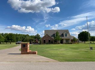 502 Lost Creek Dr, Fairview, OK 73737