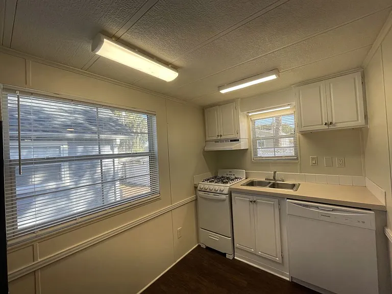 36010 Sand Rd #T42 — Photo 15