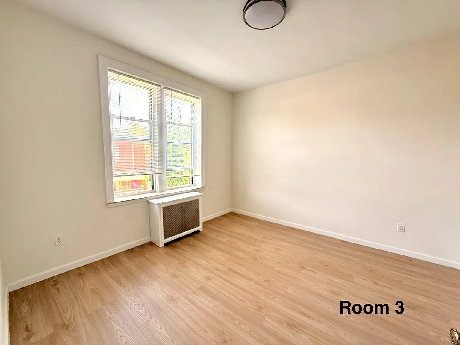 4 bed, $2,950 — Photo 4