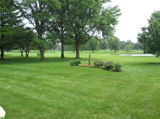 908 Heatherton Dr, Naperville, IL