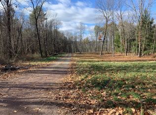 208 Martindale Rd, Bernardston, MA 01337