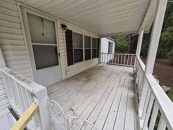 4th image of 369 Four Oaks Rd