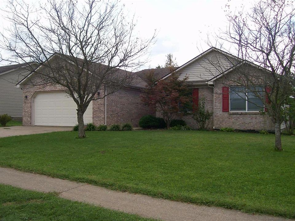 2nd image of 204 Ridgecrest Dr