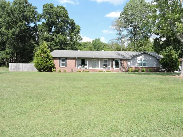 350 Belmar Cir, Manchester, TN 37355