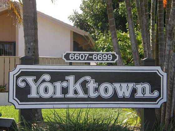 1st image of 6627 SE Yorktown Dr