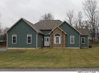 105 Keri Ln, Deerfield, NY 13502