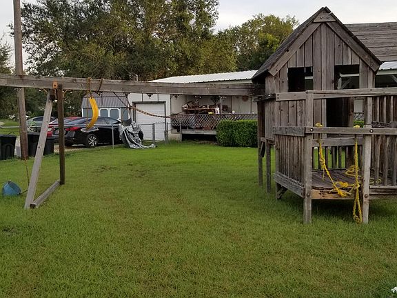 2nd image of 3339 NW County Road 3121