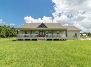 8934 E Sand Pit Rd, Abbeville, LA 70510