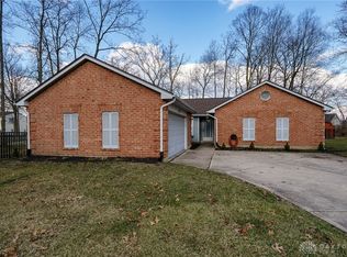 2411 Bentree Ct, Miamisburg, OH 45342