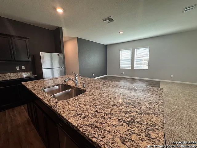 8607 Rock Mdw — Photo 29