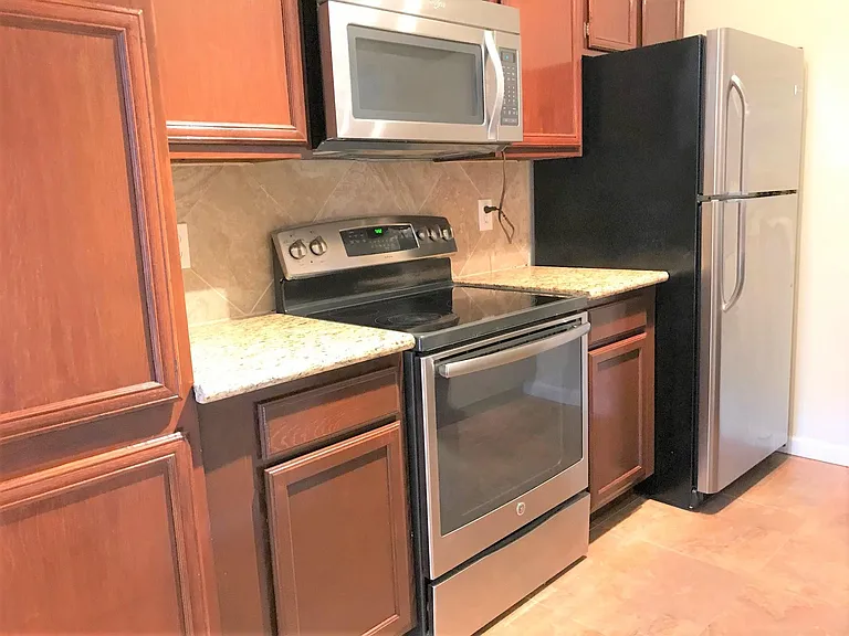 10555 Turtlewood Ct #2403 — Photo 13