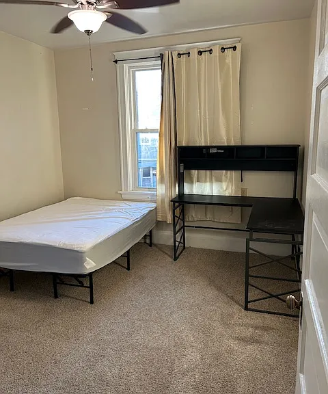 2332 Stratford Ave — Photo 5