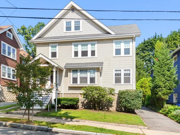 71-73 Newport St, Arlington, MA 02476