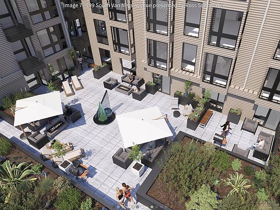 2nd image of 799 S Van Ness Ave #604