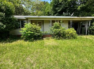 408 Idlewild Rd, Columbus, MS 39702