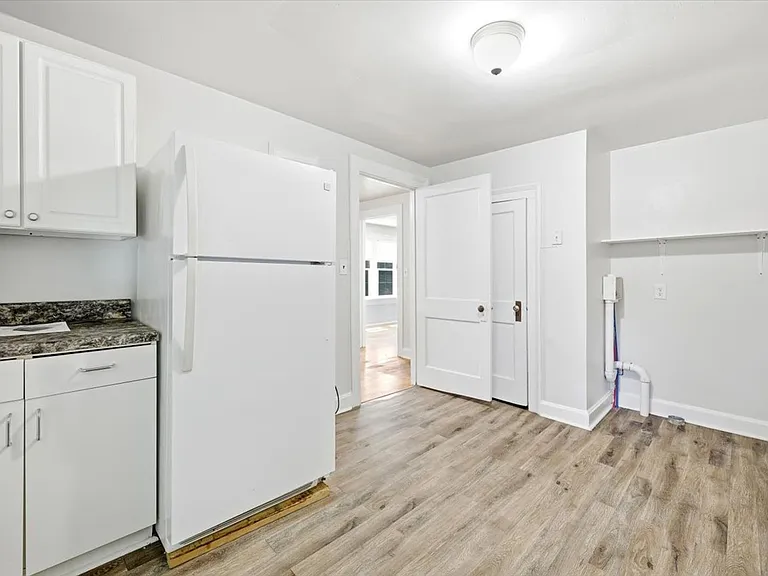 650 Alleghany Ave #4 — Photo 9