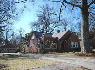 2505 Camden Rd, Greensboro, NC 27403