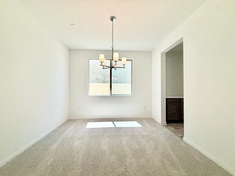 21554 Milam Dr — Photo 10