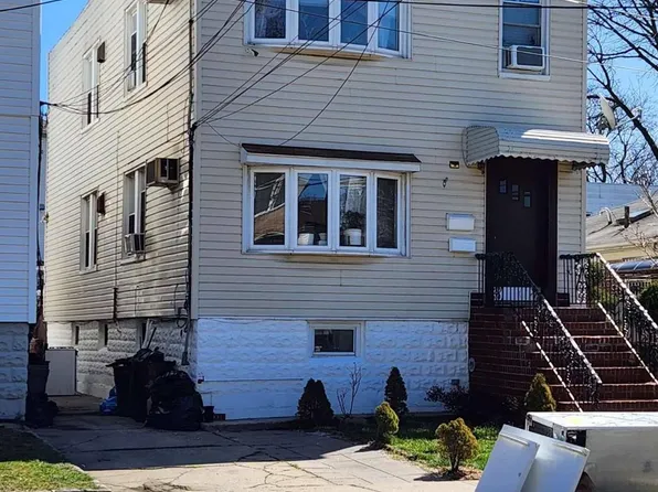 7-23 124 Street, College Point, NY 11356