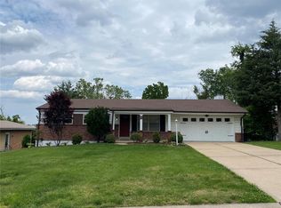 31 Graeler Dr, Saint Louis, MO
