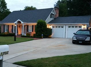 1702 Elkin St, Alexandria, VA 22308