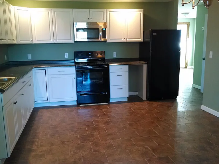 722 College St #2 — Photo 1