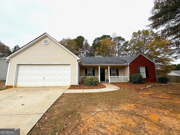623 Oakwood Ln, Monroe, GA 30655