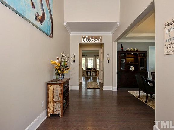 3rd image of 201 Blue Granite Dr