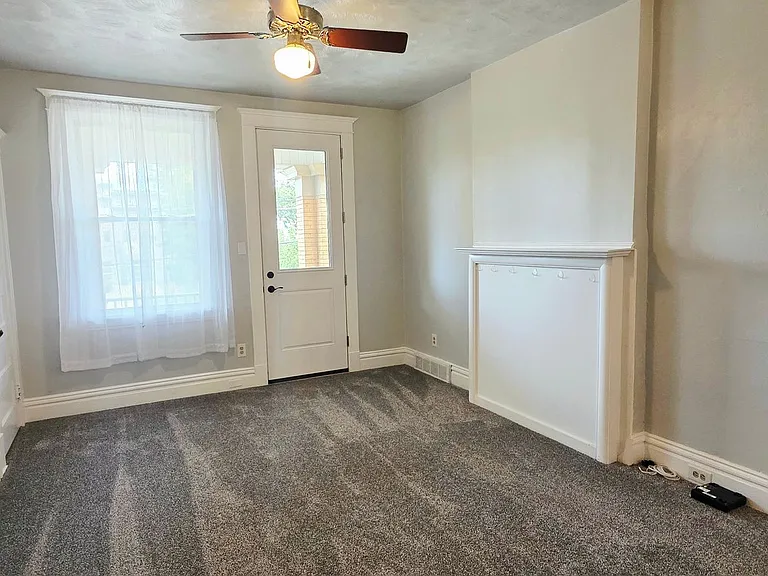 450 Bailey Ave — Photo 38