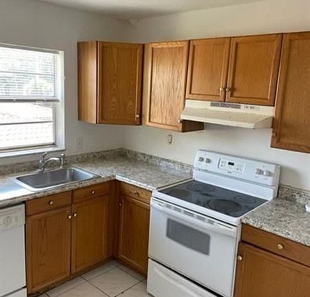 2nd image of 8502 NW 35th St #6